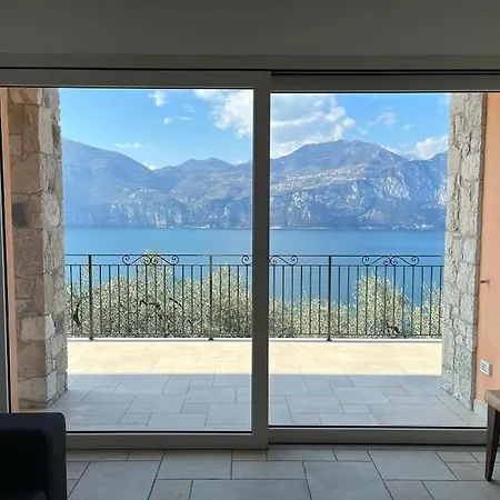 Monystelly In Ca Romana Brenzone sul Garda
